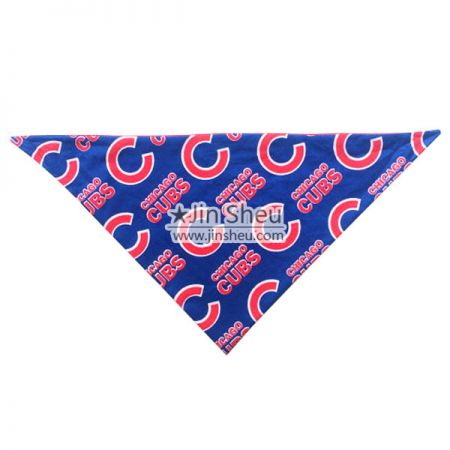 egyedi kutyás sálak