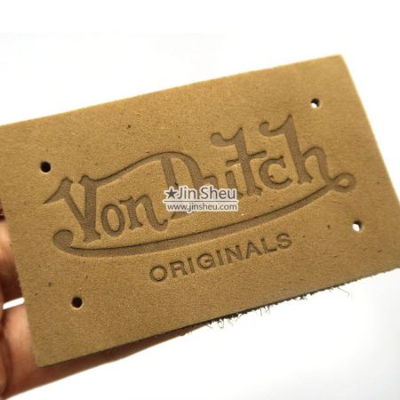 custom branding leather knitting labels