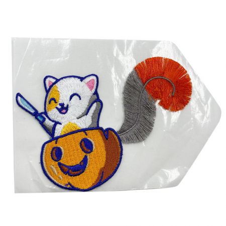 wholesale cute cat embroidred tassel badge