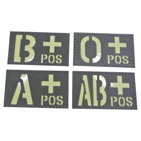 Räätälöidyt suorakulmaiset hehkuvat pimeässä hohtavat tarrat