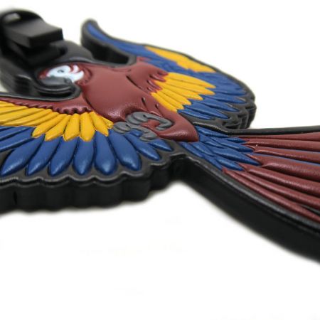 papukaija nahkasouveniiri