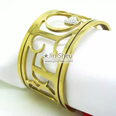 Vòng khăn lụa cưới yêu thích - Vòng khăn lụa cưới yêu thích