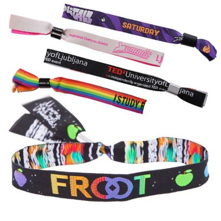 Vòng đeo tay vải với thiết kế cá nhân hóa - Vòng đeo tay vải dùng một lần