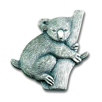 op maat gemaakte reversspelden voor kostuums