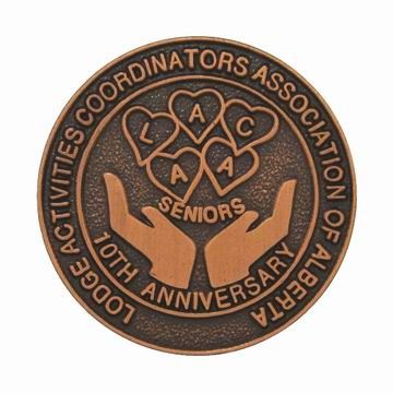 Antike Kupfer-Anstecknadeln - Antike Kupfer-Anstecknadeln