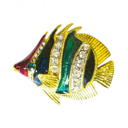 Broszki z kamieniami szlachetnymi w kształcie ryby