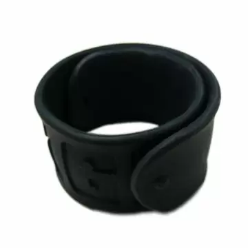 Dải đeo Snap với Logo Debossed - Dải đeo Snap với Logo Debossed