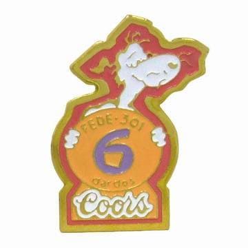 أسماء الشارات ودبابيس الصدر في دبي