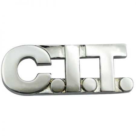 Badges d'épinglettes de lettres en métal découpées - Épinglettes de lettres découpées