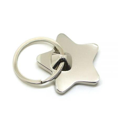 portachiavi con nome decorato