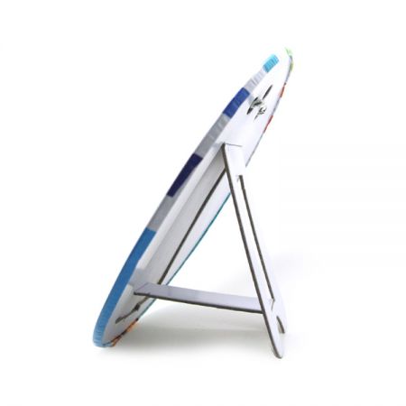 custom tin badge with frame stand