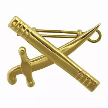 Huy hiệu nón quân đội với thanh gậy chéo kiếm - Huy hiệu nón quân đội với thanh gậy chéo kiếm