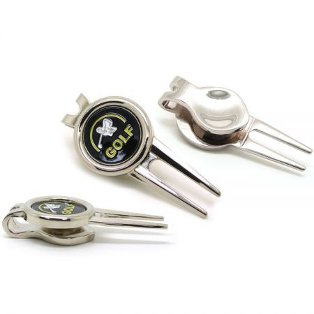 เครื่องมือซ่อมหลุมกอล์ฟ