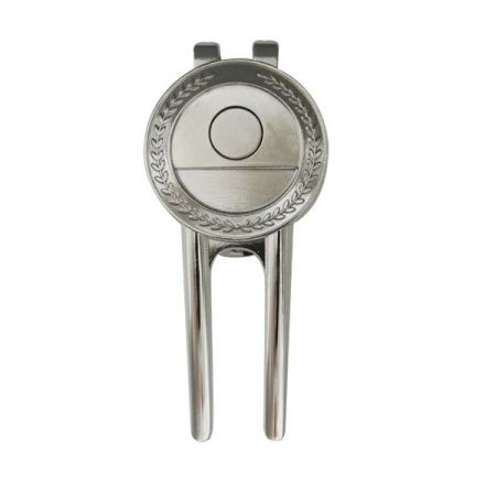 Инструмент для гольфа со складным лезвием