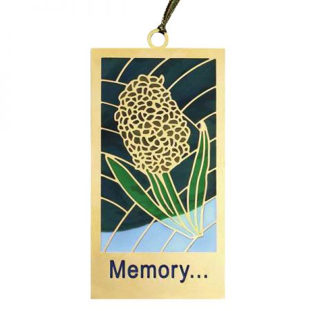 Закладки с гравировкой и прозрачными цветами - Закладки с гравировкой и прозрачными цветами