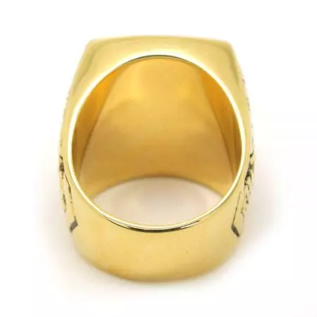 Nhẫn Fan Vô Địch