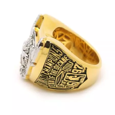Custom NBA championship ring are made by lost-wax casting or die casting for a custom look that will really show off your team spirit.