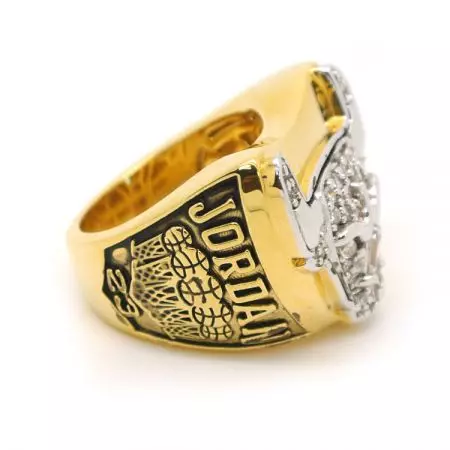 Made with high-quality materials and available in a low MOQ of 20pcs per design, this custom NBA championship ring is sure to be a cherished keepsake for years to come.
