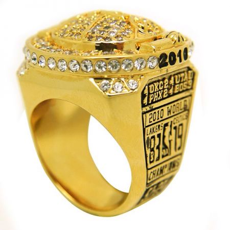 Jin Sheu have over 30 years experiences in making championship rings and our products are made of high quality metal materials with exquisite craftsmanship.