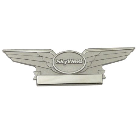 파일럿 윙 라펠 핀