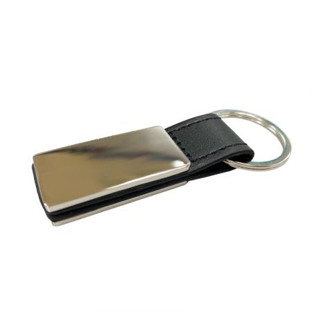 wholesale leather keychain