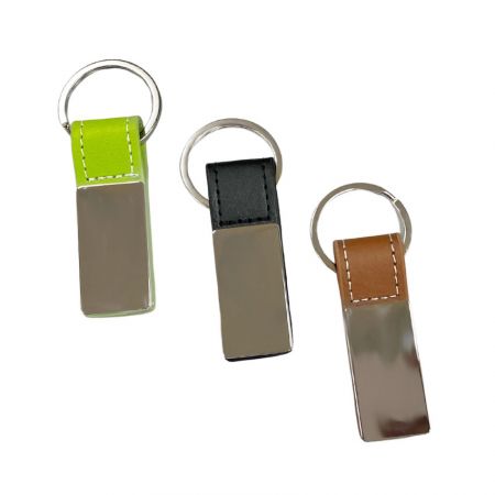 engravable leather keychain
