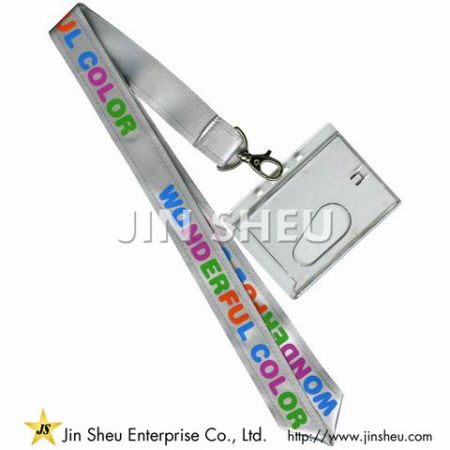 랜야드가 있는 맞춤형 ID 배지 홀더