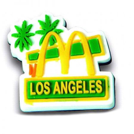 Huy hiệu McDonald's - Huy hiệu McDonald's