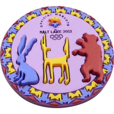 Pins de Lapela Olímpicos em PVC Macio