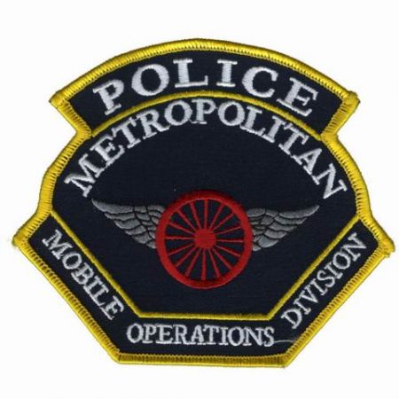 アイロンで貼る警察パッチ - セキュリティ刺繍バッジ