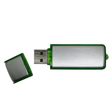 wisiorek USB