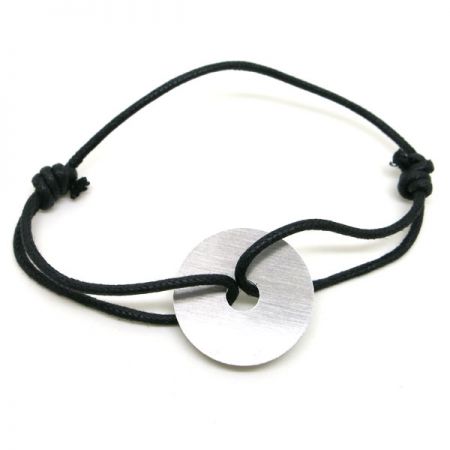 pulseira de cordão encerado com pingente personalizado