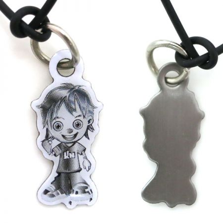 Pulseira de cordão com pingentes impressos