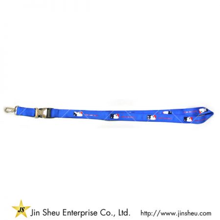 사틴 오버레이 레이어가 있는 더블 레이어 랜야드