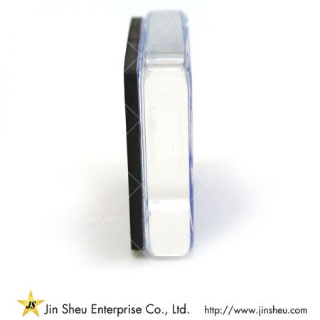 แม่เหล็กหินกระจก