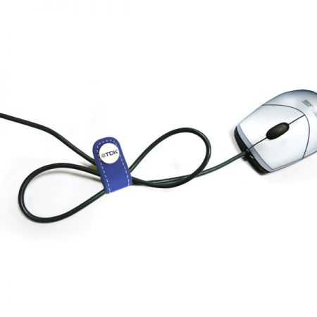 Individuell angefertigter USB-Kabelwickler