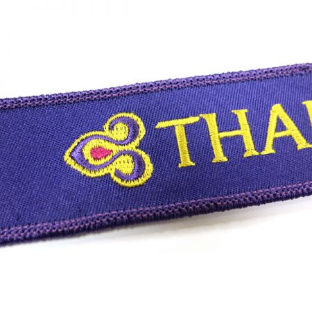 Chìa khóa kỷ niệm phi hành đoàn bay