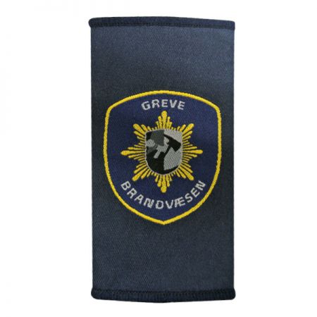 Shoulder Epaulettes With Woven Labels