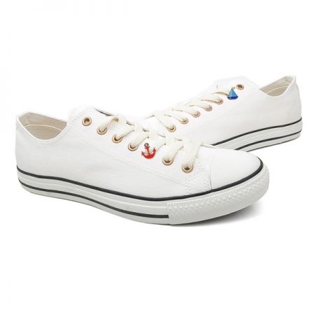 sko charme til sneakers