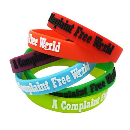 مصنع أساور سيليكون محفورة - مصنع أساور سيليكون محفورة