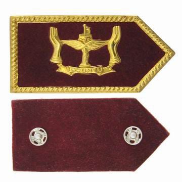 Militære skulderklaffer med emblem