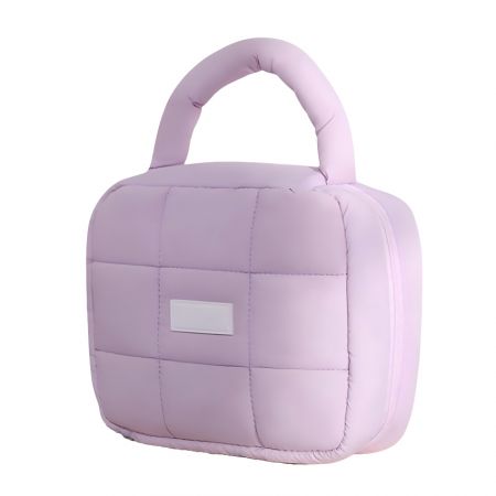 Túi trang điểm mini puffer với nhãn PVC
