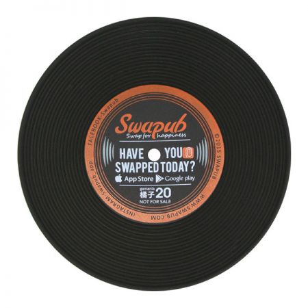 sottobicchiere in gomma nera