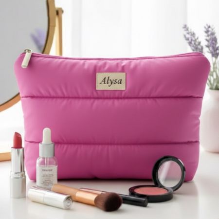 กระเป๋าแต่งหน้าที่เย็บปะติดปะต่อ