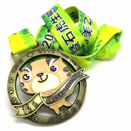 personalisierte Sportmedaillen für Kinder