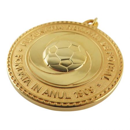 Tilpasset guldbelagt fodboldmedalje