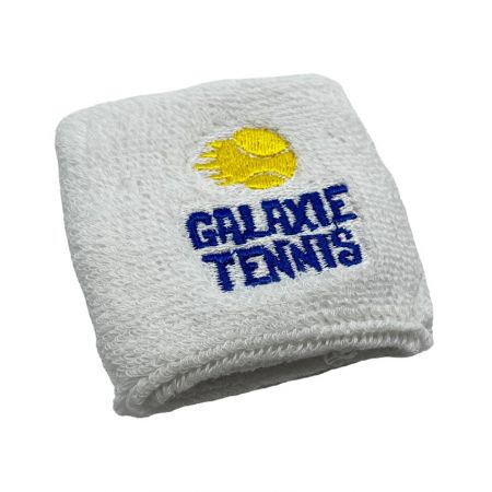 vòng đeo cổ tay bóng đá