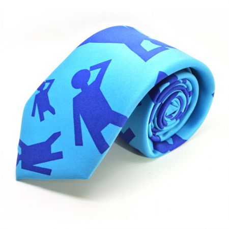 gravata azul com estampa