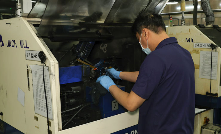 Equipment Repair and Maintenance Service