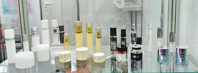 COSJAR's cosmetic container design